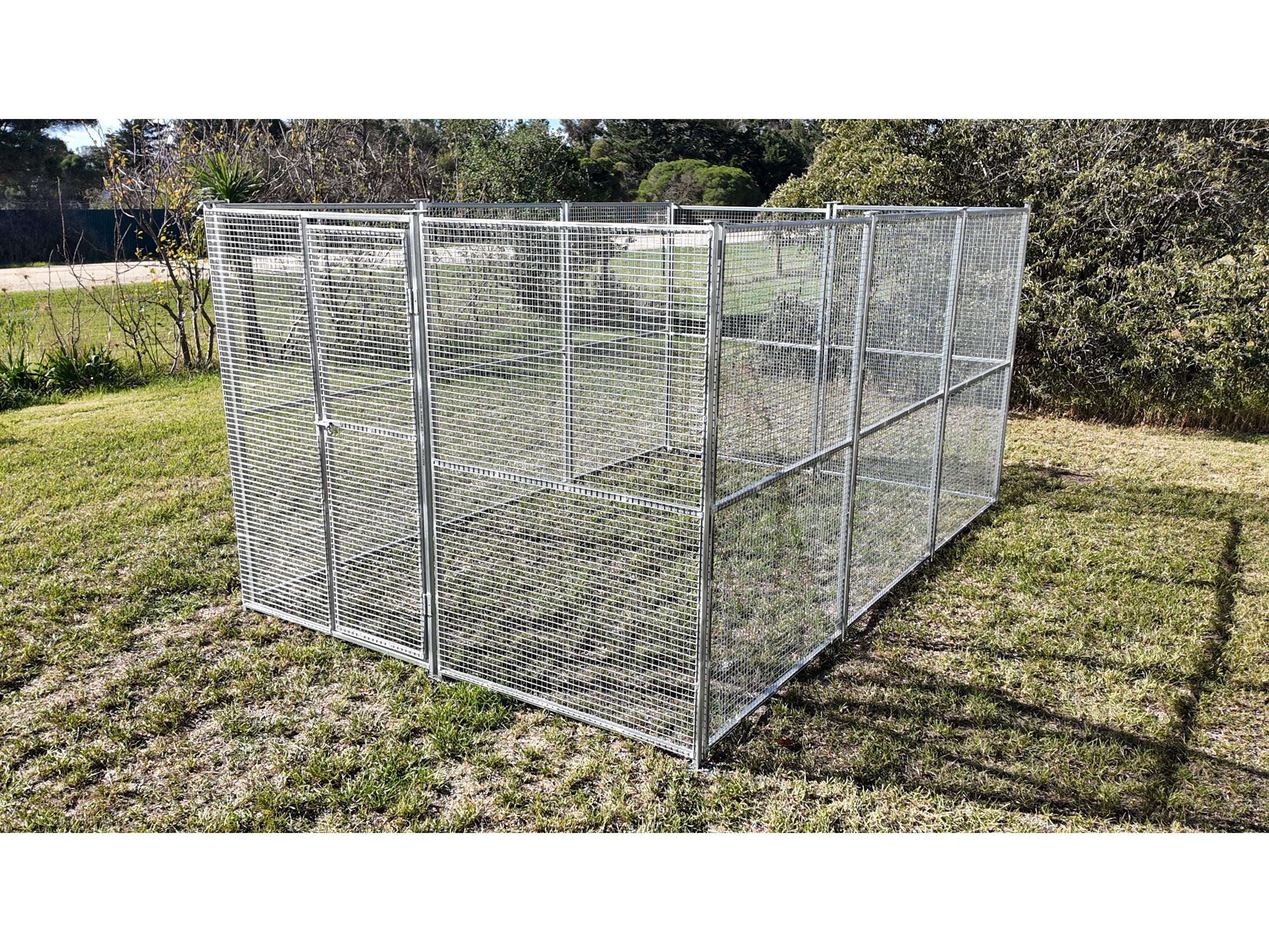Single Bay 2.5mx3.75mx1.85m Dog/Chicken Run with 25mmx25mm square mesh