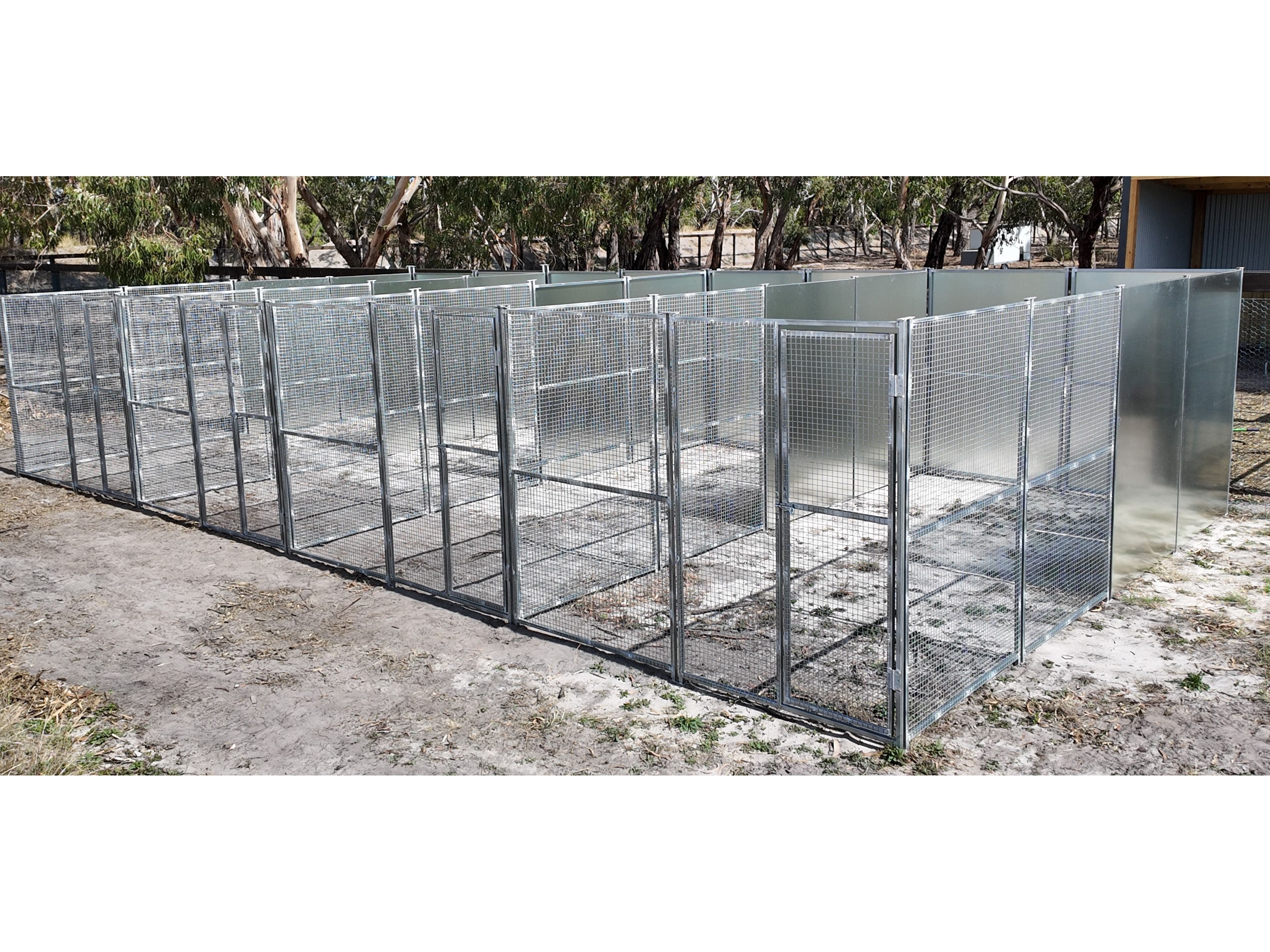 4 Bay 10m x 5m x 1.85m dog/chicken run, Solid panels, 25mm x 25mm mesh panels