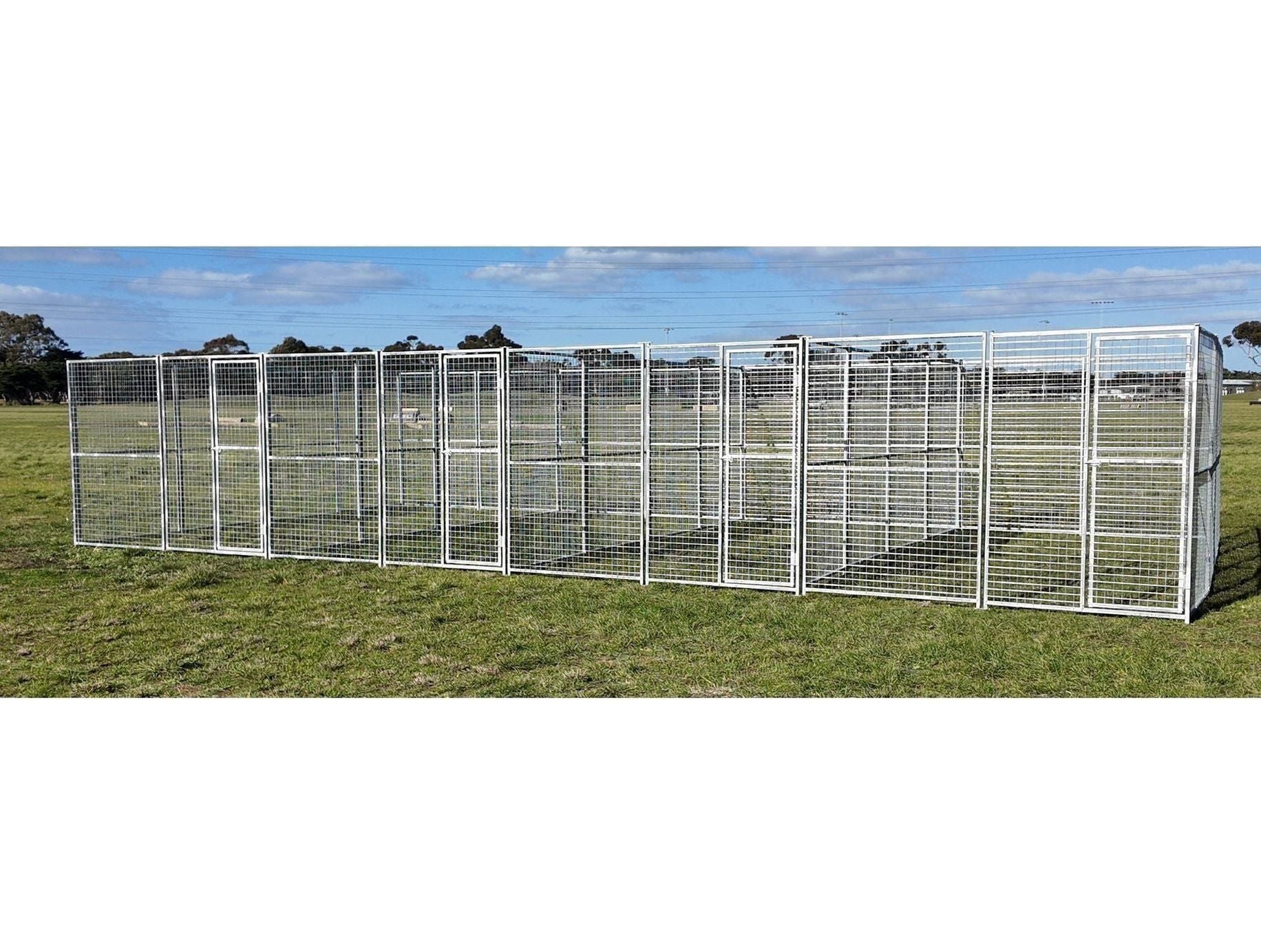 On Sale! Save $500 4 Bay 10m x 5m x 1.85m dog/chicken run, 50mm x 50mm x 4mm mesh panels