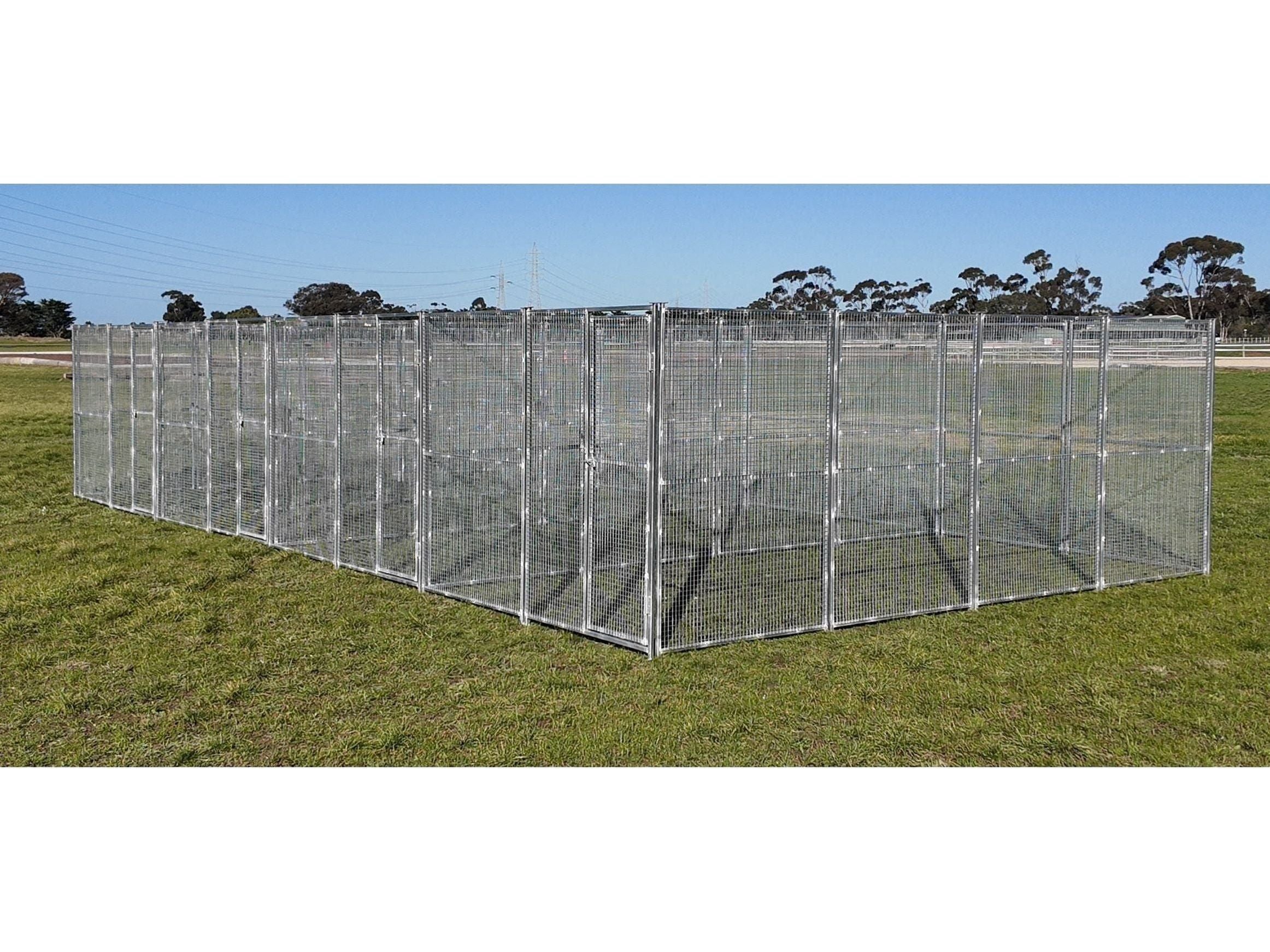 On Sale! Save $500 4 Bay 10m x 5m x 1.85m dog/chicken run, 25mm x 25mm square mesh panels