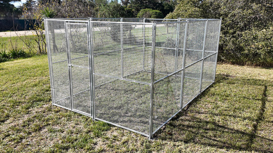 2.5mx3.75mx1.85m Single Dog Run with 25mmx25mm square mesh