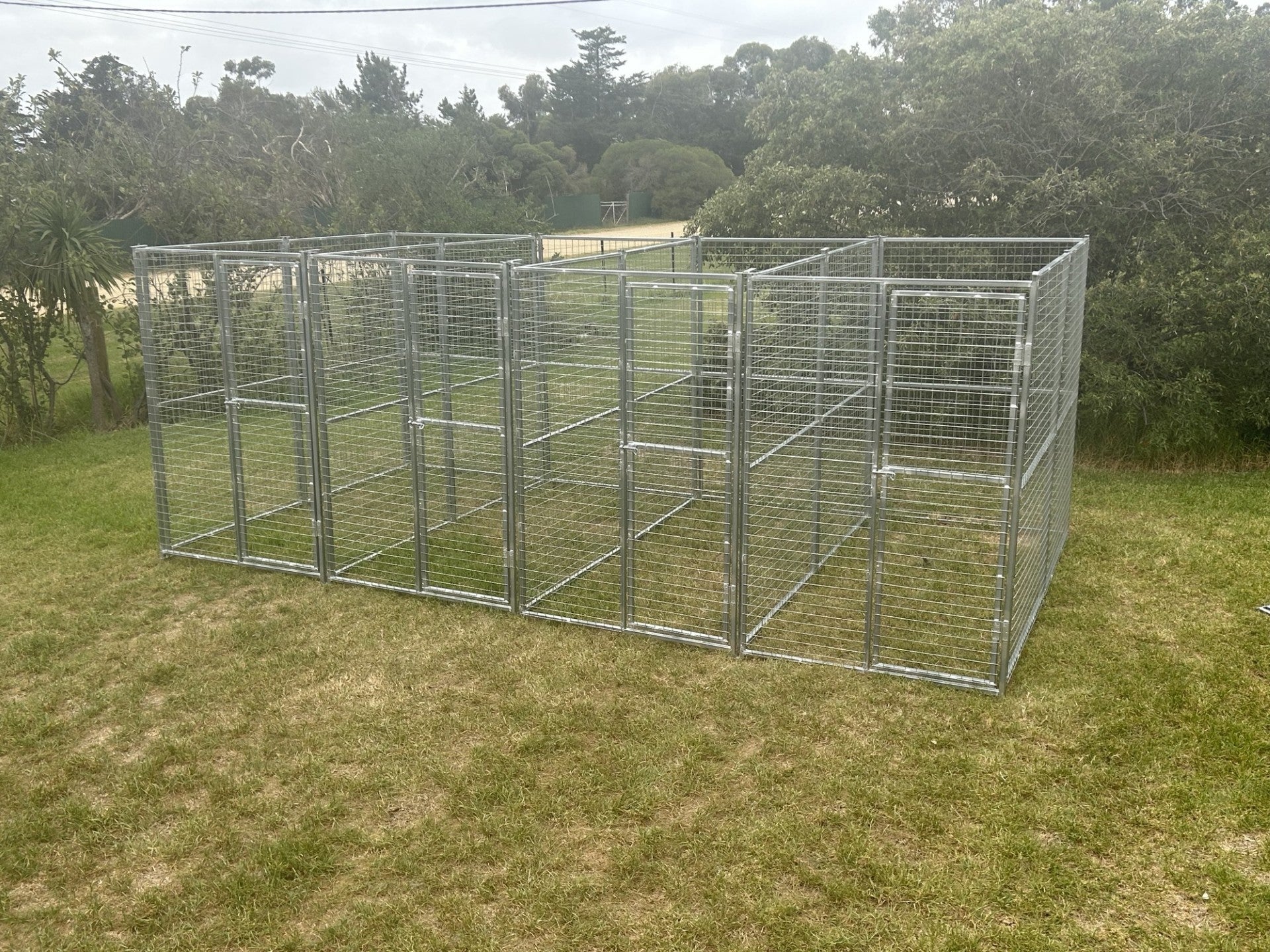 5m x 2.5m x 1.85m dog/poultry set up with 4 runs