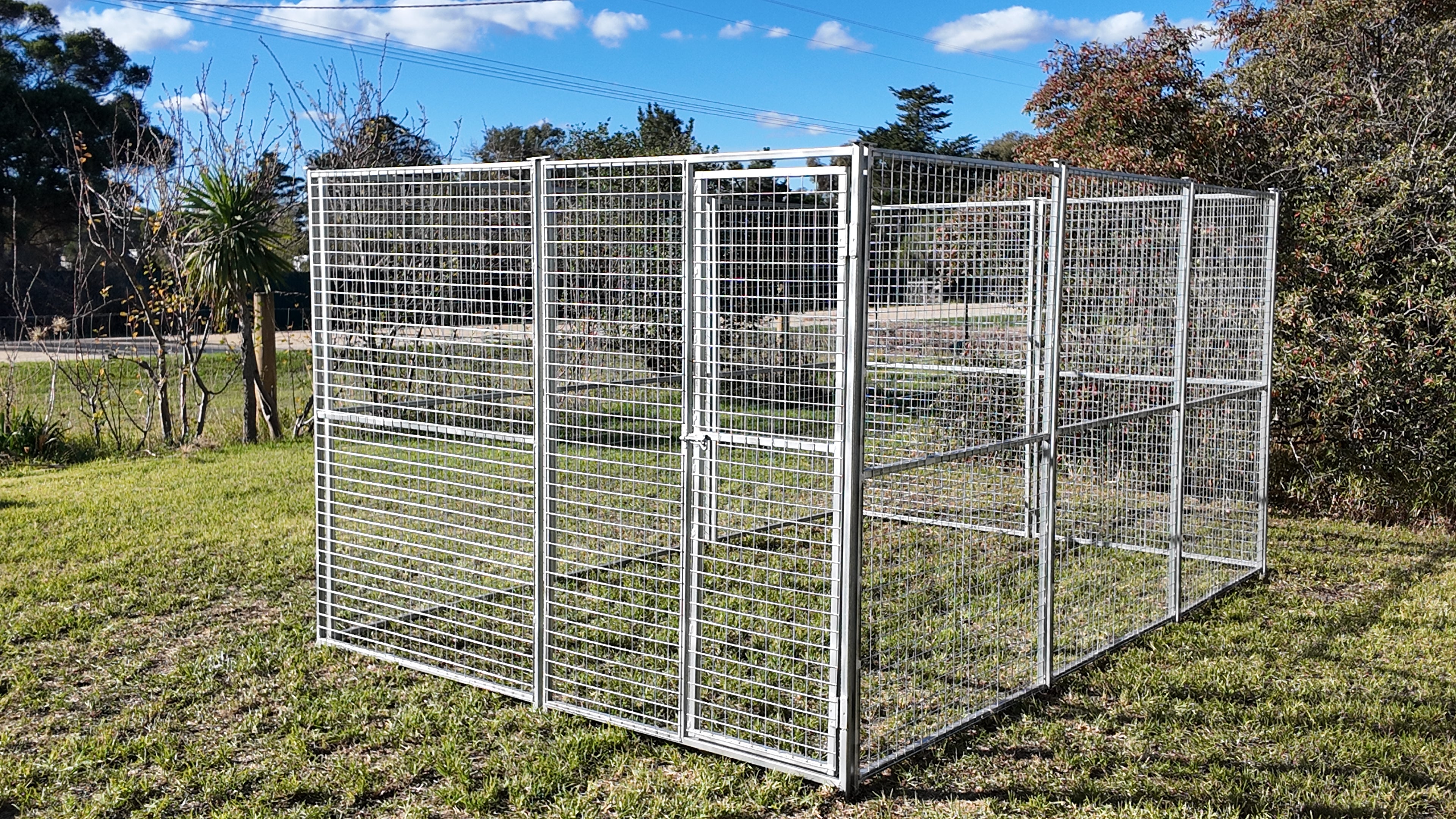 2.5mx3.75mx1.85m Single Run with 50mm x 50mm x 4mm square mesh